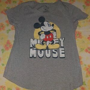 Disney Mickey Mouse tshirt